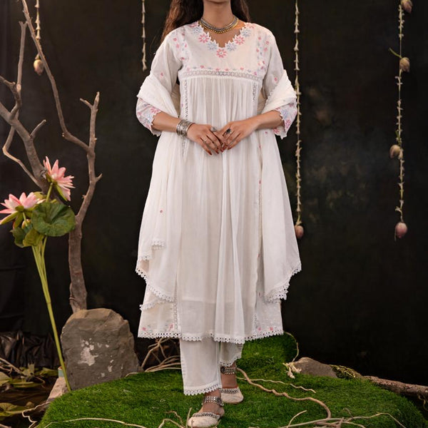 Mulson Ivory Blossom Suit Set