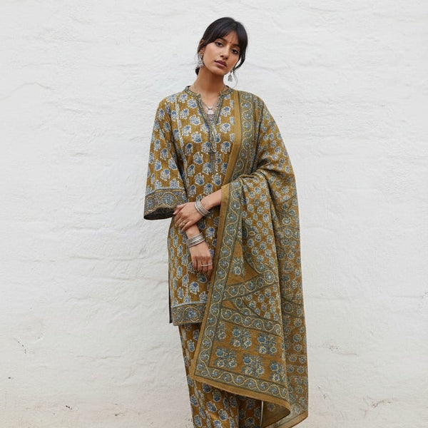 Rustic Zari Bloom Suit Set