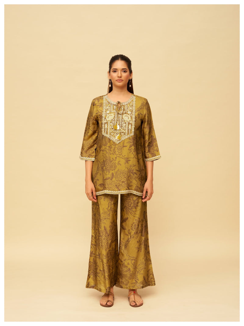 Women’s Printed Kurta Palazzo Set with Embroidered Neckline