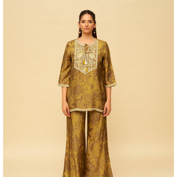 Women’s Printed Kurta Palazzo Set with Embroidered Neckline