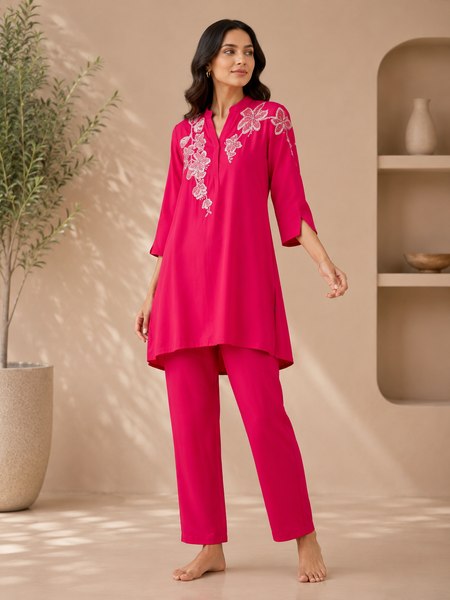 Women’s Fuchsia Pink Floral Embroidered Co-Ord Set | Elegant Kurta & Straight Pants Set for Casual & Festive Wear