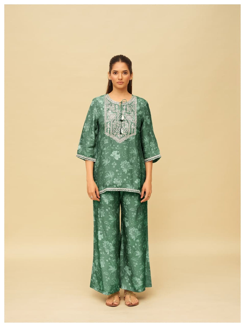 Women’s Printed Kurta Palazzo Set with Embroidered Neckline