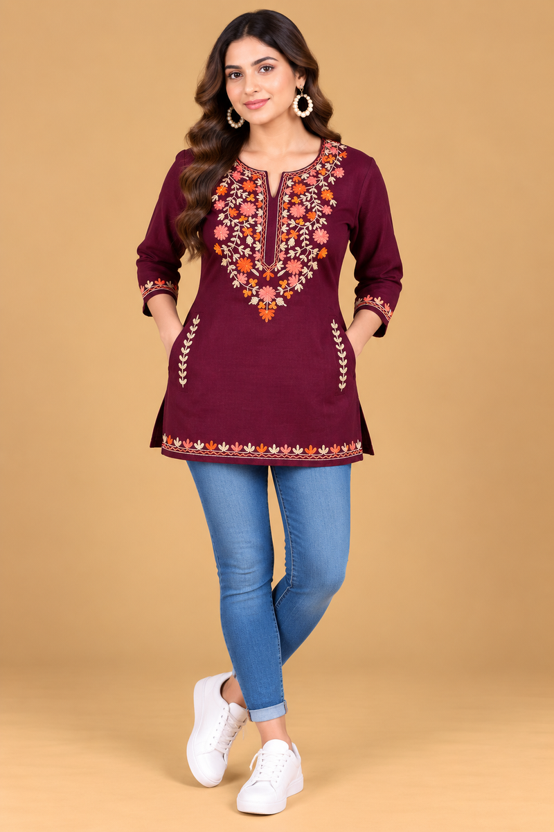 Women’s Multicolour Floral Embroidered Straight Kurta