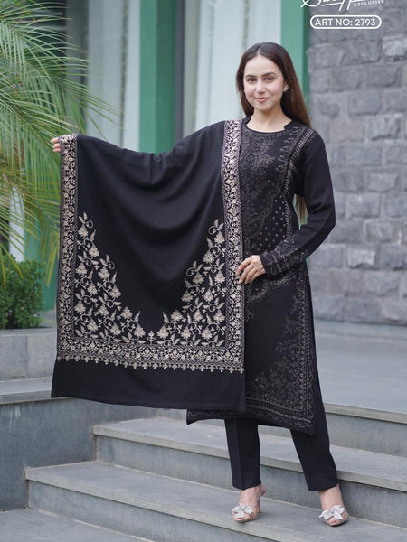 1.	Elegant & Classy
“Elegance that speaks without saying a word 🖤✨”
	2.	Sales Focused
 Never goes out of style ✨ Premium embroidered suit now available – DM to order!”
	3.	Luxury Vibe
“Grace stitched in threads of royalty 🖤🙈✨”
	4.	Punjabi Touch
“Ka