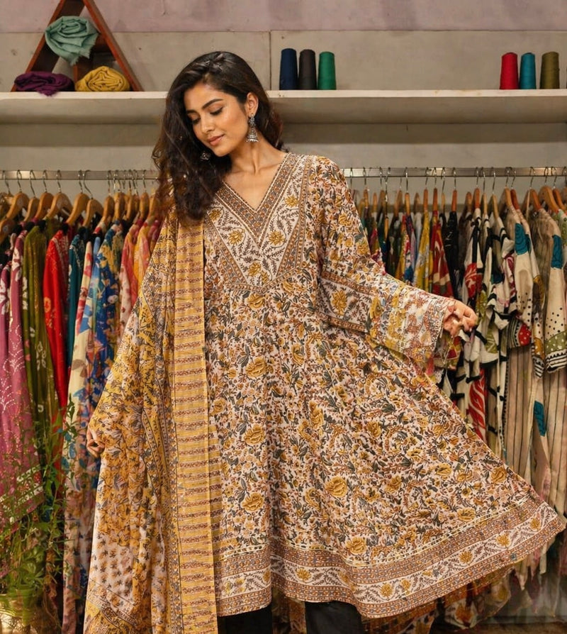 Mulson Vintage Bloom Suit Set