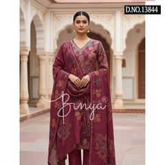 Elegant Embroidered V-Neck Kurta Set with Dupatta – Premium Ethnic Women’s Suit