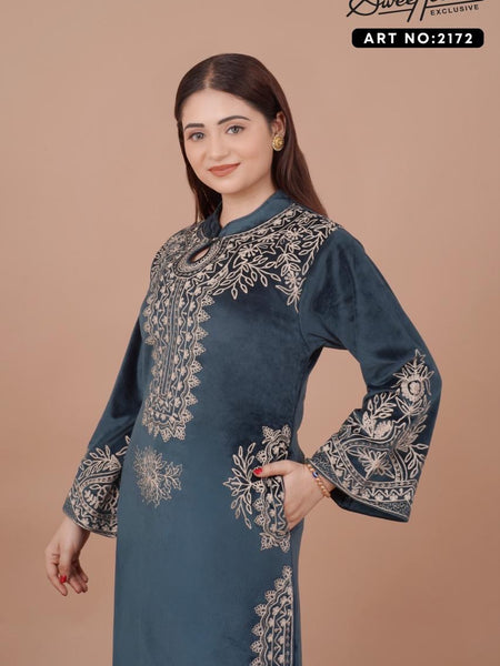 1.	Elegance that speaks without words. ✨
	2.	Where heritage meets luxury.
	3.	Grace in every thread.
	4.	Timeless embroidery, effortless charm.
	5.	Designed to define your elegance.
	6.	Crafted for women who love classic style.
	7.	Subtle luxury you can f