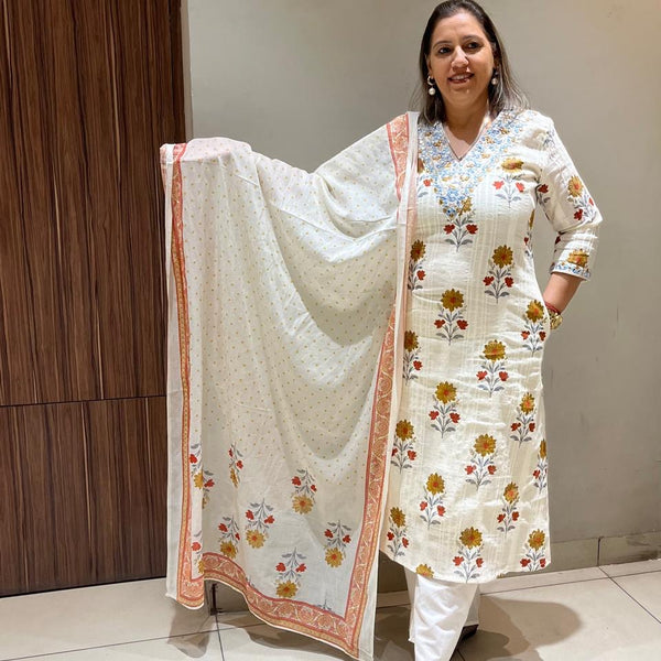 Mulson Ivory Bloom Suit Set