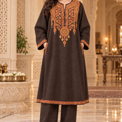 Kashmiri Embroidered Winter Phiran Set