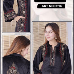 Experience luxury with Mulson a premium velvet suit designed for effortless elegance and festive grace. Crafted from high-quality velvet, this ensemble features intricate handwork embroidery that adds a refined traditional charm. Perfect fo