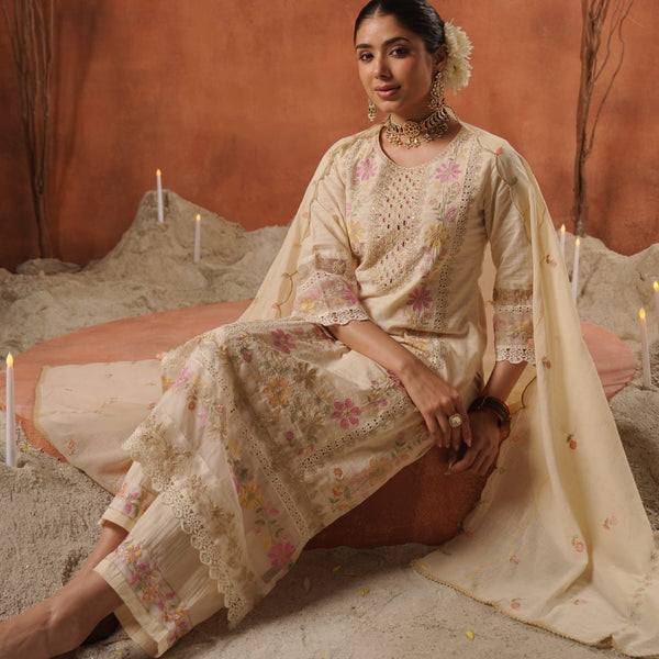 Crimson Gulnaar Suit Set