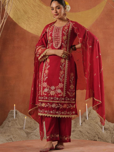 Crimson Gulnaar Suit Set