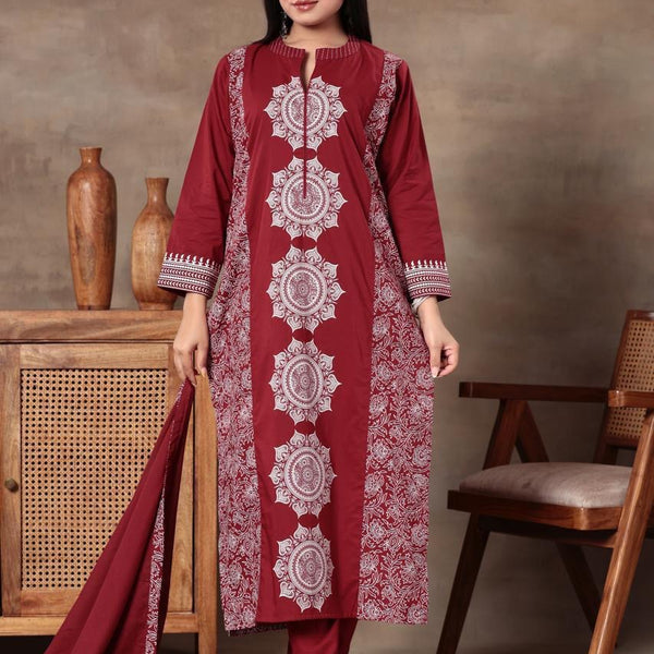 Crimson Heritage Printed Kurta Set with Dupatta
