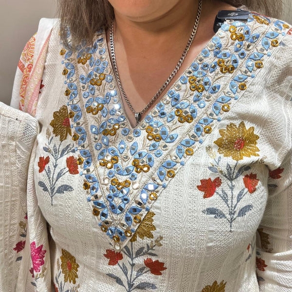 Mulson Ivory Bloom Suit Set