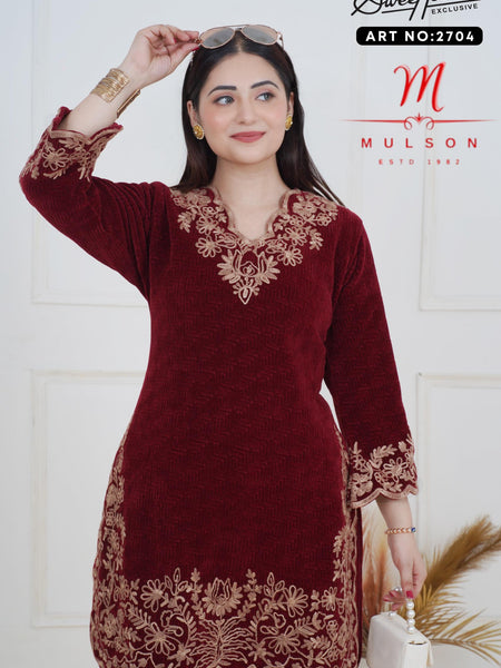 very beautiful velvel cordset