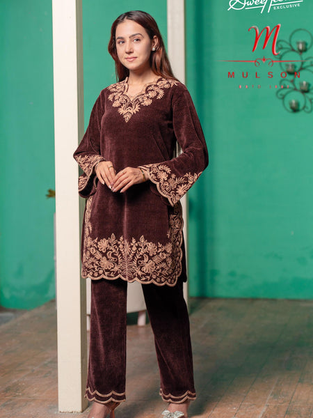 very beautiful velvel cordset