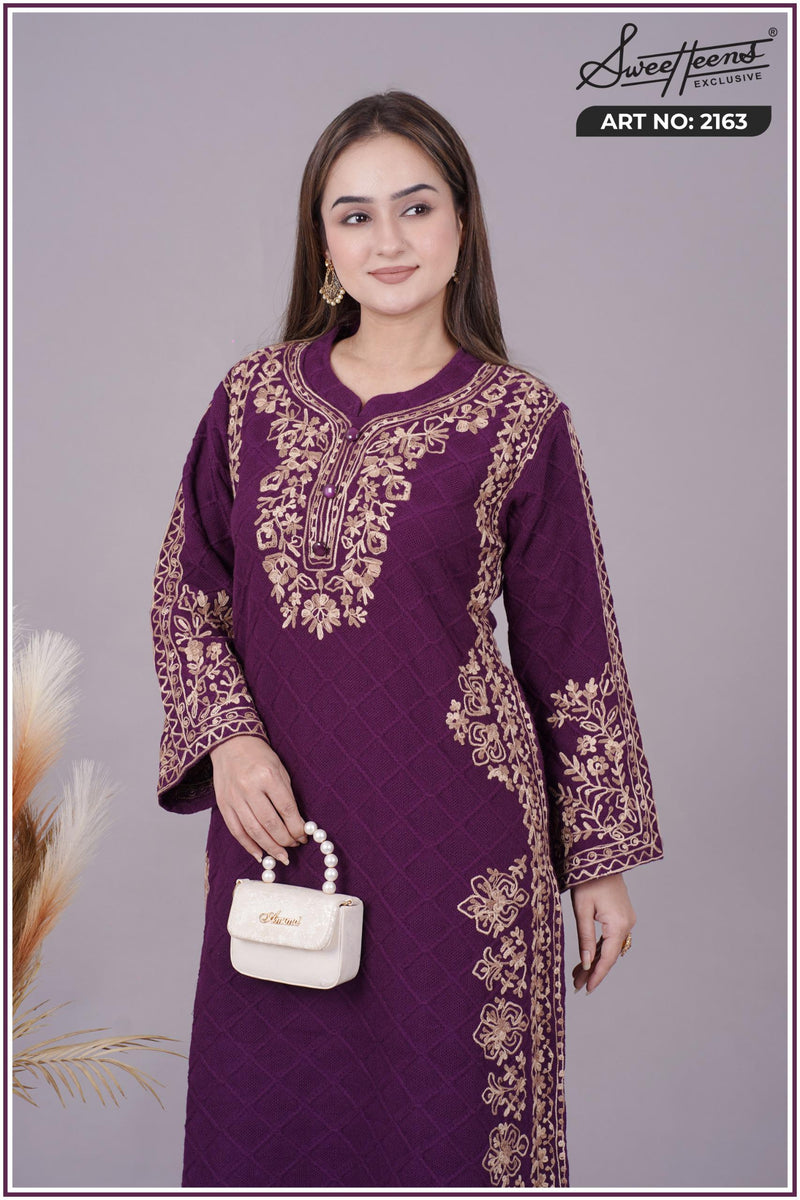 ELEGANT EMBROIDERY KURTI FROM SWEETTEENS EXCLUSIVE FEATURING INTRICATE GOLDEN THREAD WORK ON NECKLINE AND SLEEVES - A PERFECT BLEND OF GRACE AND STYLE FOR FESTIVE AND PARTY WEAR.SWT 2163.