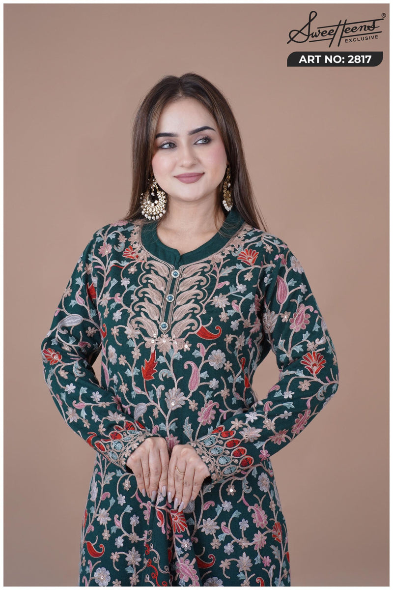 ELEGENT KURTI SET EMBROIDERY KURTI FROM SWEETTEENS EXCLUSIVE FEATURING INTRICATE GOLDEN THREAD WORK ON NECKLINE AND SLEEVES-A PERFECT BLEND OF GRACE AND STYLE FOR FESTIVE AND PARTY WEAR. SWT 2817.