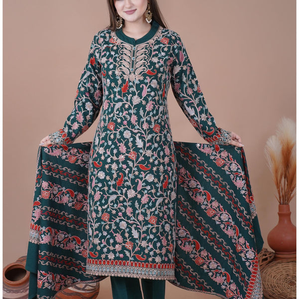 ELEGENT KURTI SET EMBROIDERY KURTI FROM SWEETTEENS EXCLUSIVE FEATURING INTRICATE GOLDEN THREAD WORK ON NECKLINE AND SLEEVES-A PERFECT BLEND OF GRACE AND STYLE FOR FESTIVE AND PARTY WEAR. SWT 2817.