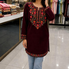 Women’s Mustard Yellow Floral Embroidered Straight Kurta