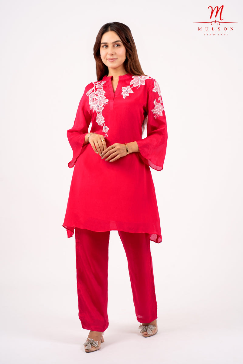 Red kurta set with white embroidery For Women