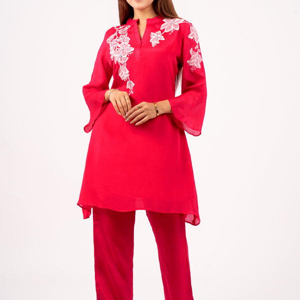 Red kurta set with white embroidery For Women