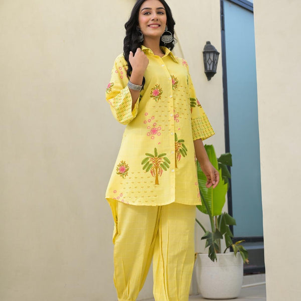 Cigarette Pants & Dupatta Floral Embroidered Straight Kurta Set