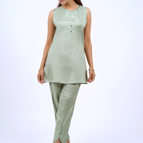 Mulson Green Embroidered Kurta Set