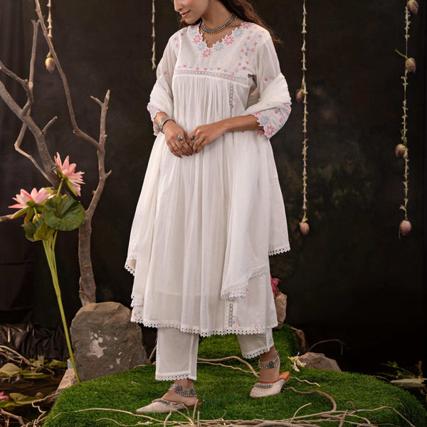 White Cotton Blend Kurta Set with Pink Embroidery and Soft Dupatta